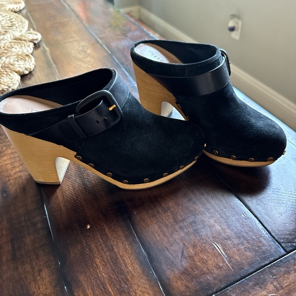Veronica Beard Shoes - Bend new never worn out